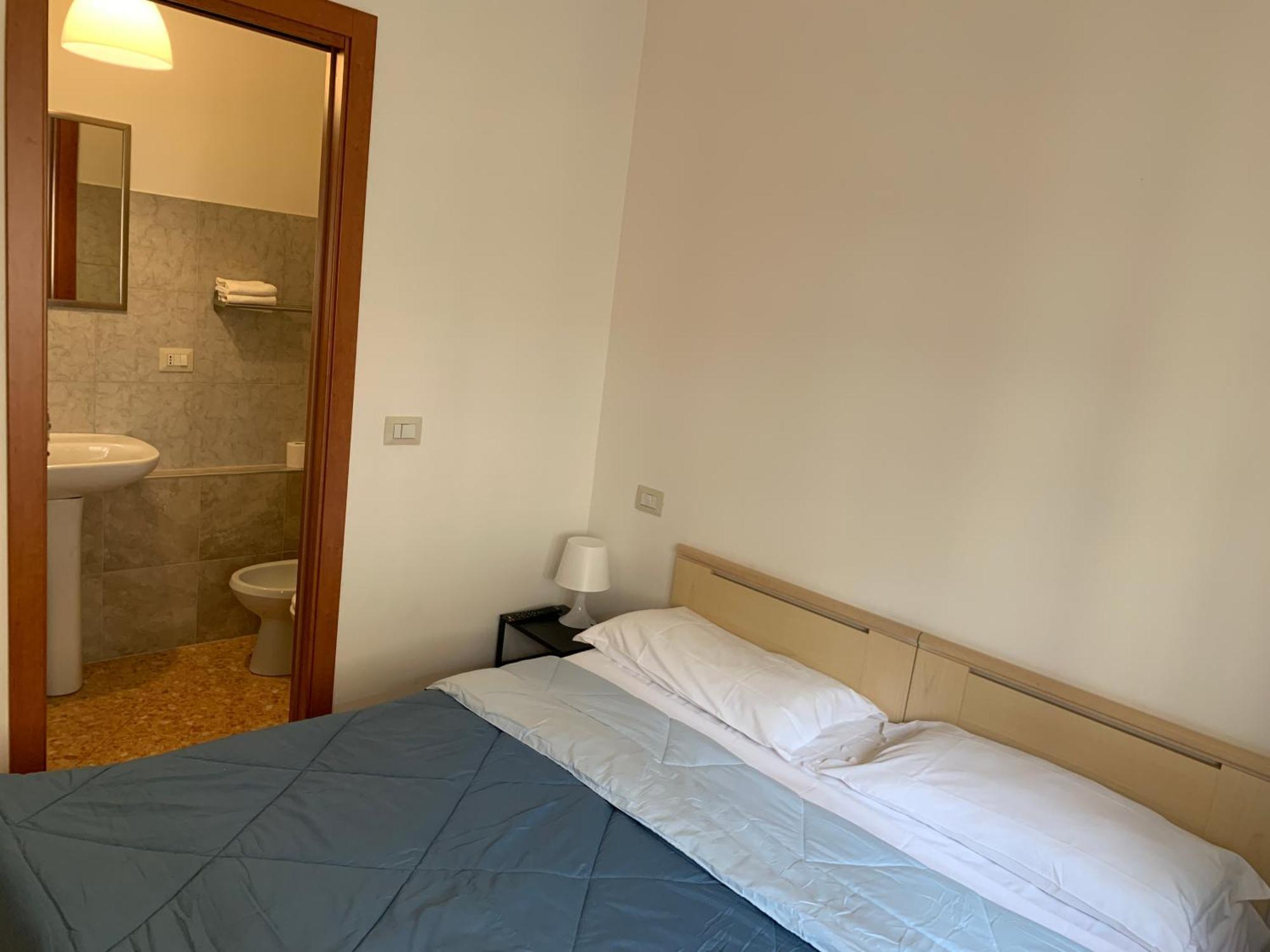 Daniele Rooms Ареццо Номер фото